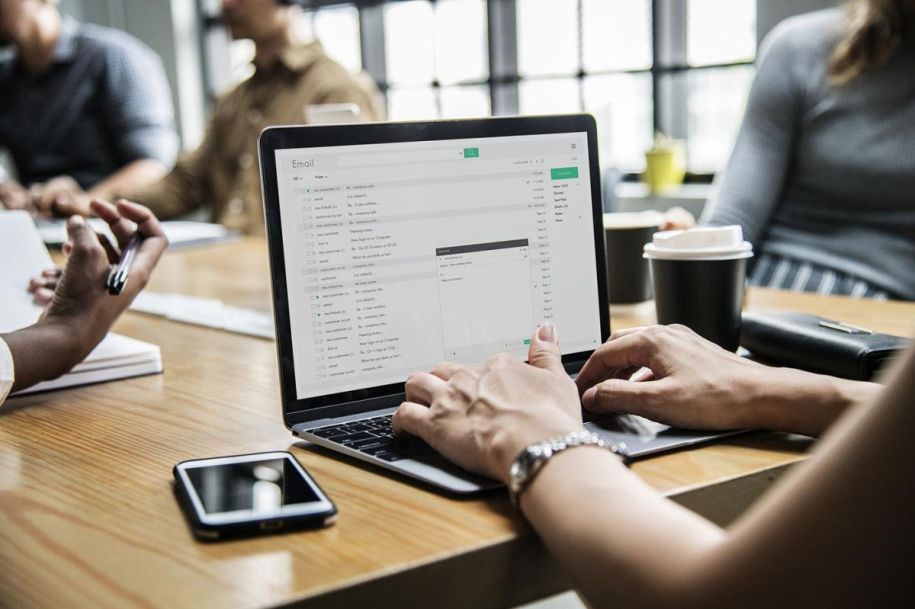 5 ways to evolve your Firstline Workforce for the new normal